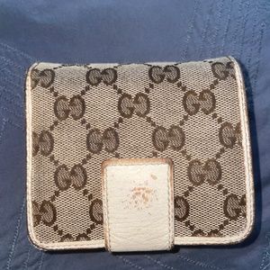 Gucci wallet